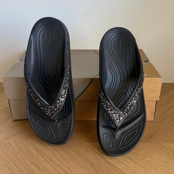 Crocs Sequin Women Black Platform Sandals - SZ 7 - Picture 1 of 8